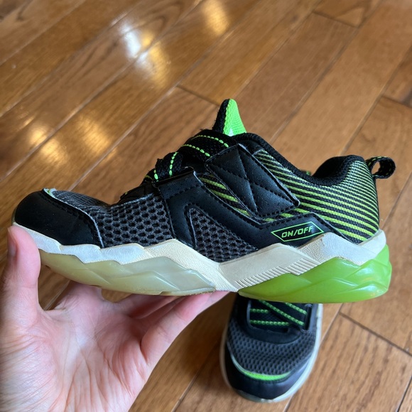 Skechers boys light shoes  Super Z size12.5 - Picture 4 of 11